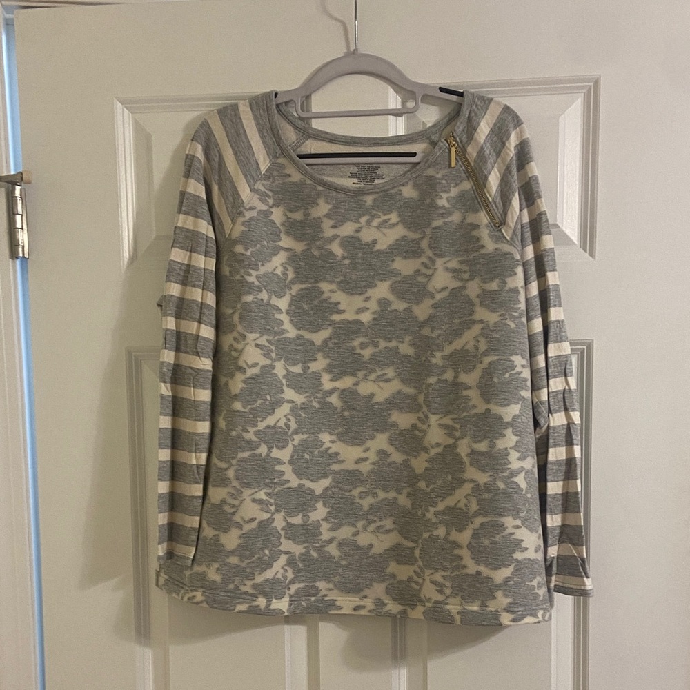Women’s Lane Bryant top